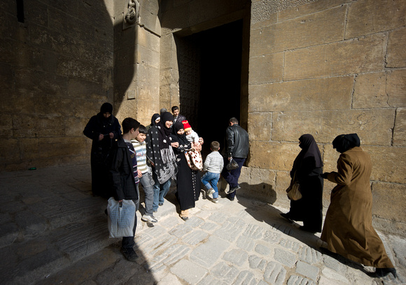 People in and around the Aleppo Citadel